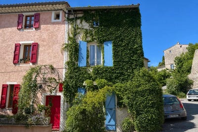 /international/fr/anduze-languedoc-roussillon-310108760051/