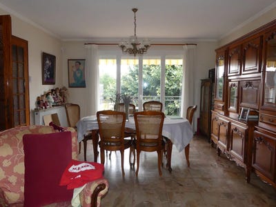 /international/fr/le-creusot-burgundy-310101356935/?lang=zh-tw