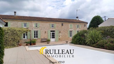 /international/fr/anglade-aquitaine-310101472386/?lang=en