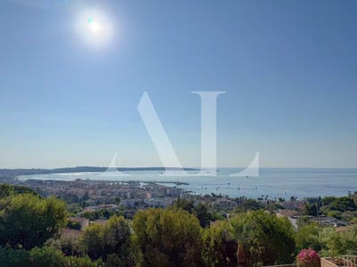 /international/fr/golfe-juan-provence-alpes-cote-d-azur-310101551095/?lang=de