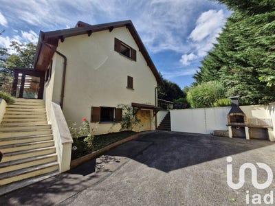 /international/fr/le-clerjus-lorraine-310093929637/