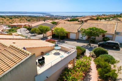 /international/fr/fitou-languedoc-roussillon-310108597220/?lang=id