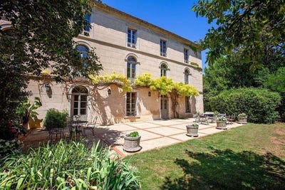 /international/fr/carcassonne-languedoc-roussillon-310101249515/?lang=id