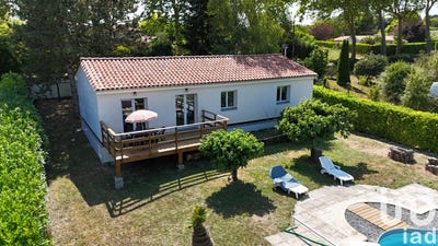 /international/fr/ozillac-charente-310101470331/?lang=de