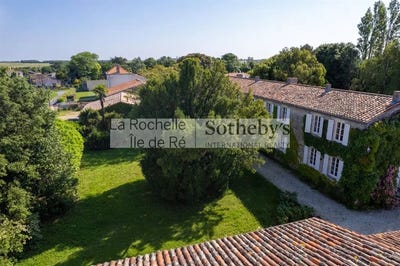 /international/fr/thaire-charente-310097272188/