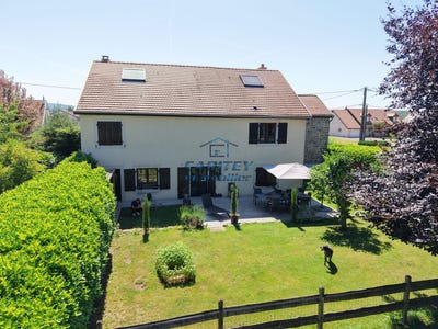 /international/fr/la-neuvelle-les-lure-franche-comte-310109177254/