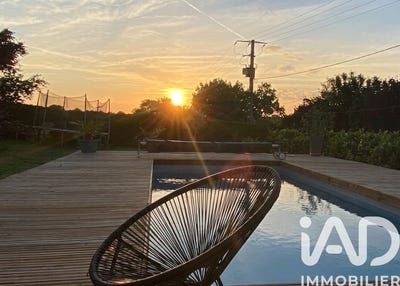 /international/fr/saint-romans-les-melle-charente-310106134009/