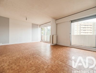 /international/fr/montlucon-auvergne-310105374899/