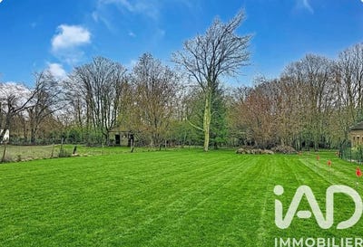 /international/fr/la-saussaye-upper-normandy-310105988012/