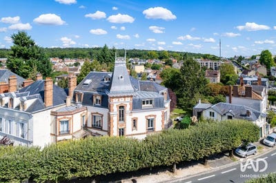 /international/fr/fontainebleau-ile-de-france-310102479668/