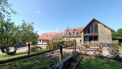 /international/fr/la-ferte-mace-la-basse-normandie-310108898451/