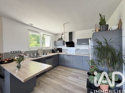 /international/fr/saint-maurice-en-quercy-midi-pyrenees-310108777173/