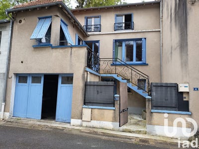 /international/fr/la-trimouille-charente-310099836884/