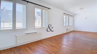 /international/fr/blois-centre-val-de-loire-310109967687/