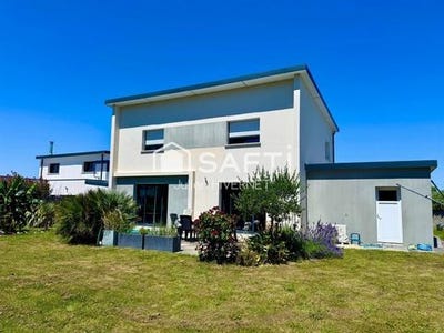 /international/fr/landivisiau-brittany-310109238148/