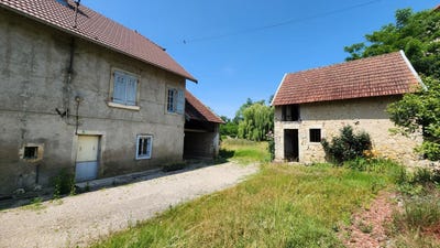 /international/fr/essertenne-et-cecey-franche-comte-310104777336/