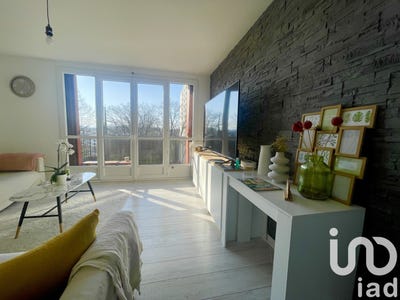 /international/fr/joue-les-tours-centre-val-de-loire-310097779888/