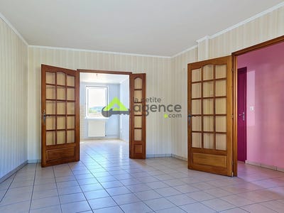 /international/fr/bourganeuf-limousin-310109078833/?lang=it
