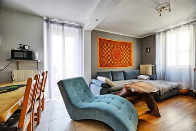 /international/fr/cluses-rhone-310098872984/