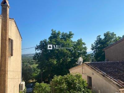 /international/fr/grimaud-provence-alpes-cote-d-azur-310098969062/
