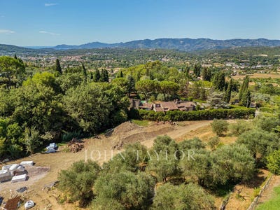 /international/fr/grasse-provence-alpes-cote-d-azur-310101497337/