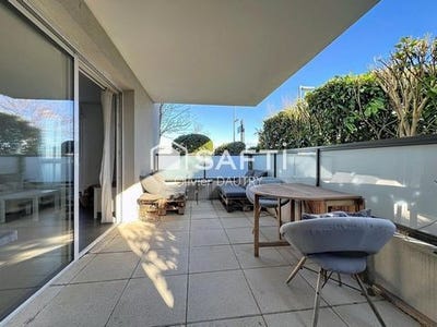 /international/fr/lattes-languedoc-roussillon-310108055991/