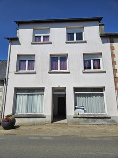 /international/fr/caurel-brittany-310099628239/