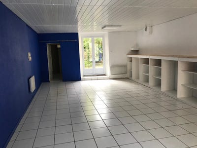/international/fr/bressuire-charente-310106973463/