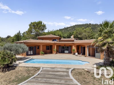 /international/fr/saint-maximin-la-sainte-baume-provence-alpes-cote-d-azur-310101157440/