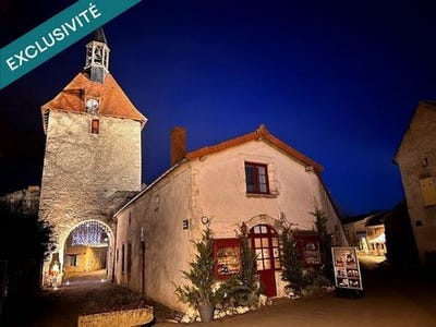 /international/fr/charroux-auvergne-310106548055/