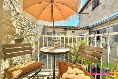 /international/fr/nimes-languedoc-roussillon-310098268354/