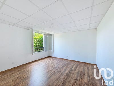 /international/fr/les-essarts-le-roi-ile-de-france-310100275654/