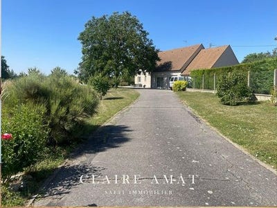 /international/fr/montfort-l-amaury-ile-de-france-310100175953/