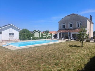 /international/fr/casteljaloux-aquitaine-310108162958/