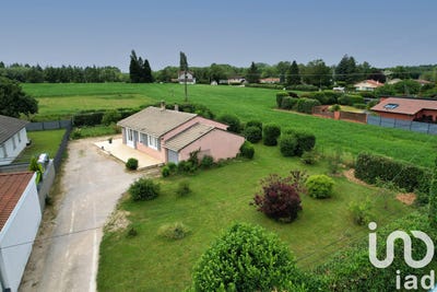 /international/fr/montagnat-rhone-310100277633/