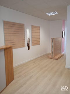/international/fr/lamure-sur-azergues-rhone-310106591267/