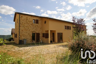 /international/fr/le-bugue-aquitaine-310107360298/