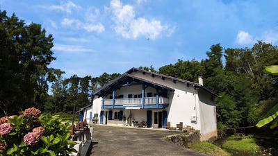 /international/fr/peyrehorade-aquitaine-310109023384/