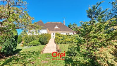 /international/fr/neris-les-bains-auvergne-310107907322/