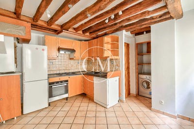 /international/fr/versailles-ile-de-france-310098840238/