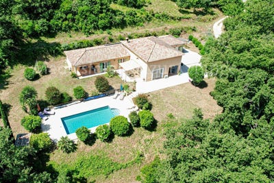 /international/fr/la-garde-freinet-provence-alpes-cote-d-azur-310101061960/