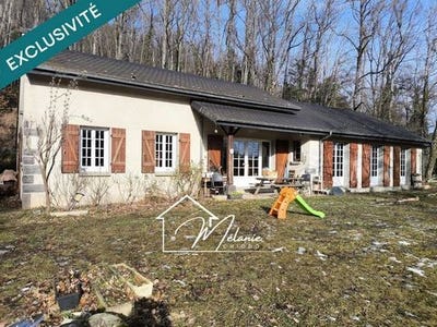 /international/fr/saint-nectaire-auvergne-310107447757/