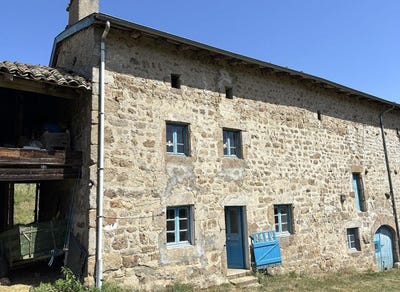 /international/fr/saint-antheme-auvergne-310109099604/