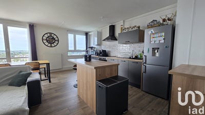 /international/fr/fougeres-brittany-310100665665/