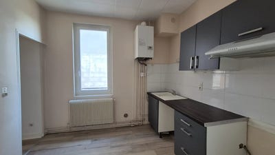 /international/fr/vichy-auvergne-310103248356/