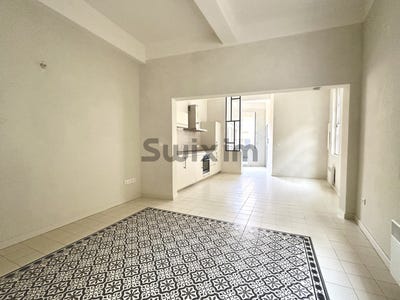 /international/fr/uzes-languedoc-roussillon-310094058911/