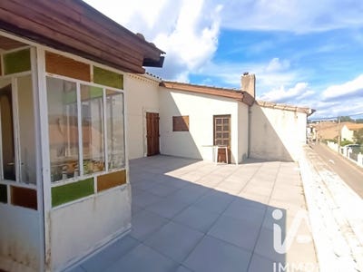 /international/fr/pouzolles-languedoc-roussillon-310108003265/