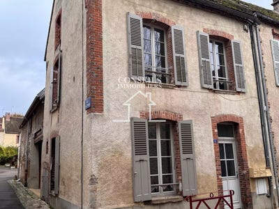 /international/fr/saint-julien-du-sault-burgundy-310105351700/