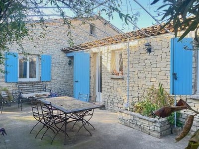 /international/fr/caumont-sur-durance-provence-alpes-cote-d-azur-310100115395/