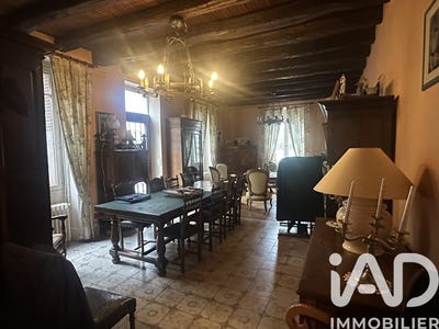 /international/fr/bourges-centre-val-de-loire-310107268671/